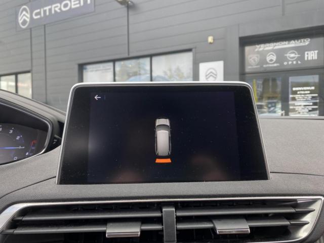 Peugeot 5008 image 9