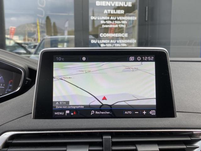 Peugeot 5008 image 1