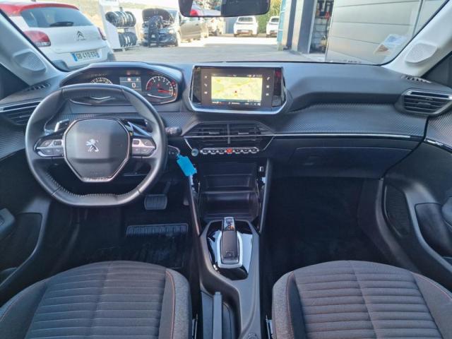Peugeot 208 image 3