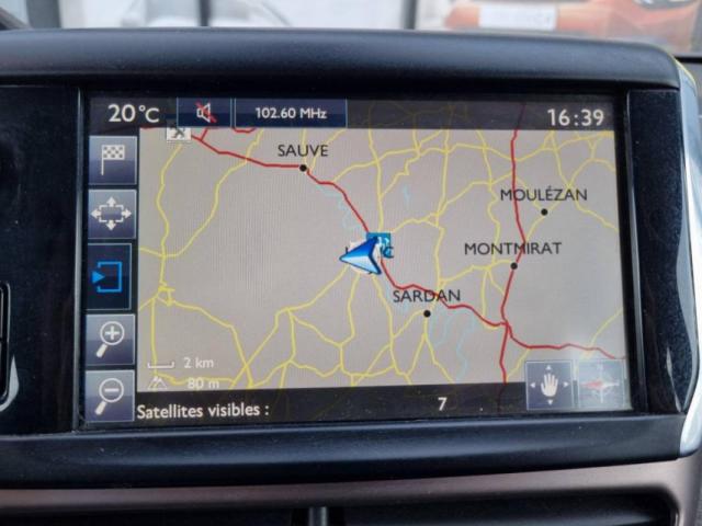 Peugeot 2008 image 1