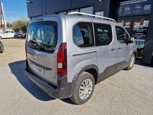 Peugeot Rifter image 7
