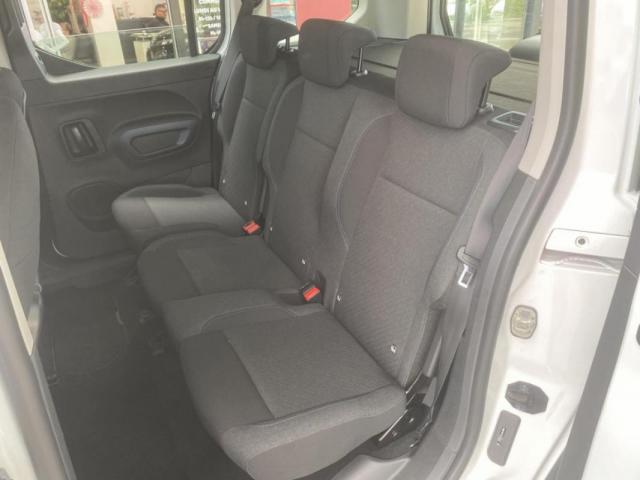 Peugeot Rifter image 7