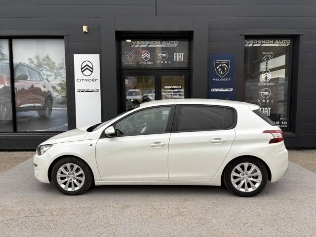 Peugeot 308 image 8