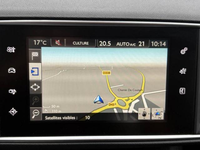 Peugeot 308 image 2