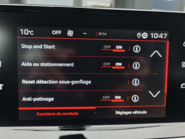 Peugeot 2008 image 3