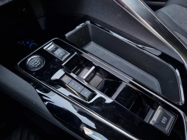 Peugeot 3008 image 1