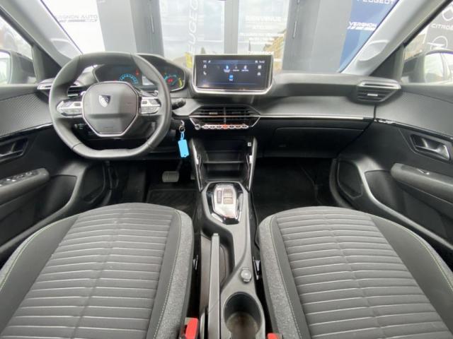 Peugeot 208 image 9