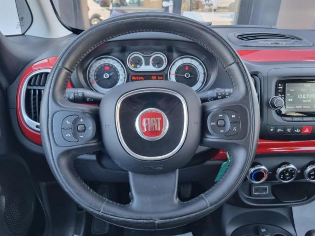Fiat 500l image 1