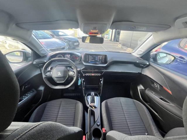 Peugeot 208 image 5