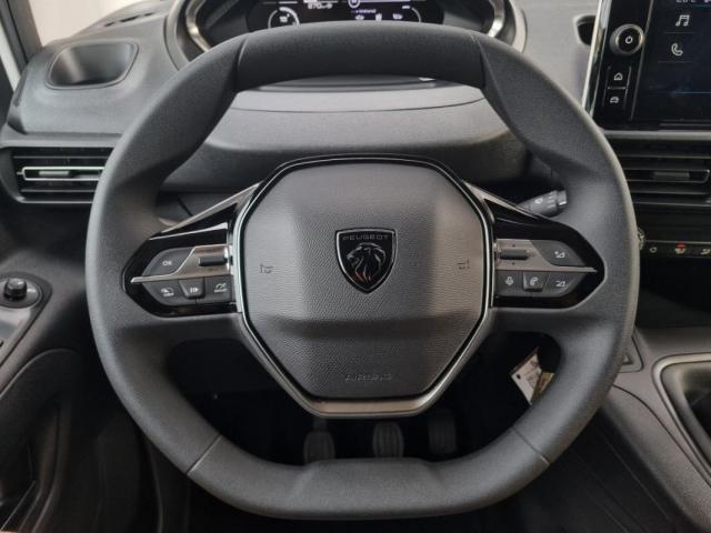 Peugeot Partner image 1