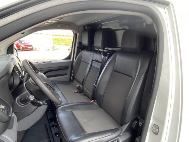 Citroen Jumpy image 9
