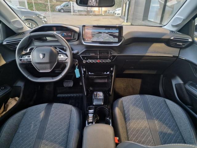 Peugeot 208 image 4