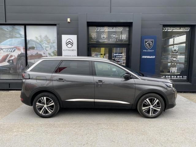 Peugeot 5008 image 8