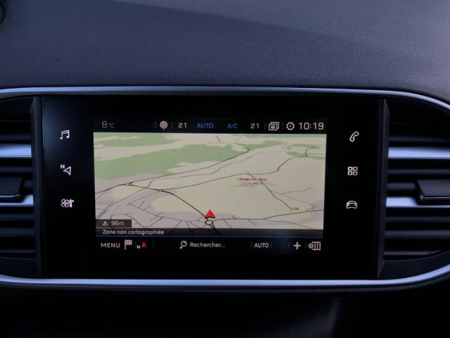 Peugeot 308 image 2