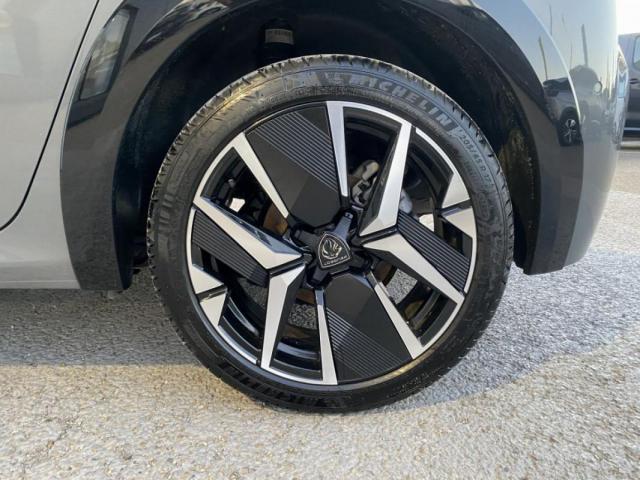 Peugeot 208 image 4