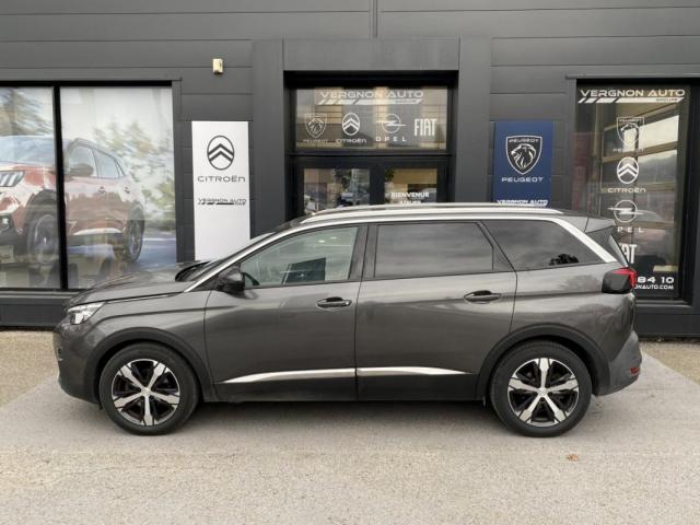 Peugeot 5008 image 2