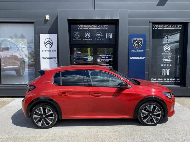 Peugeot 208 image 2