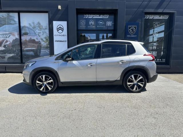 Peugeot 2008 image 8