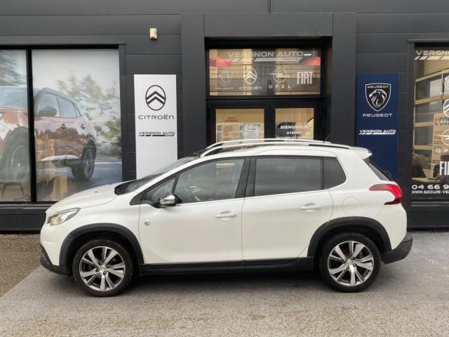 Peugeot 2008 image 8