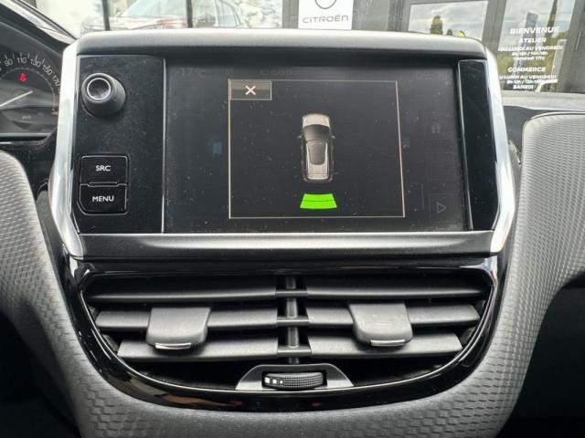 Peugeot 2008 image 6