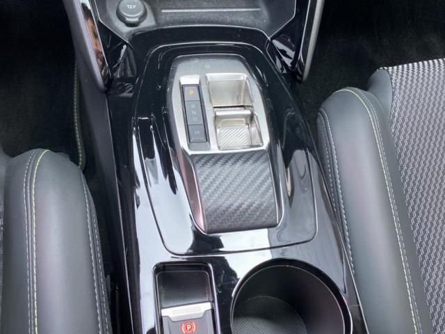 Peugeot 2008 image 6