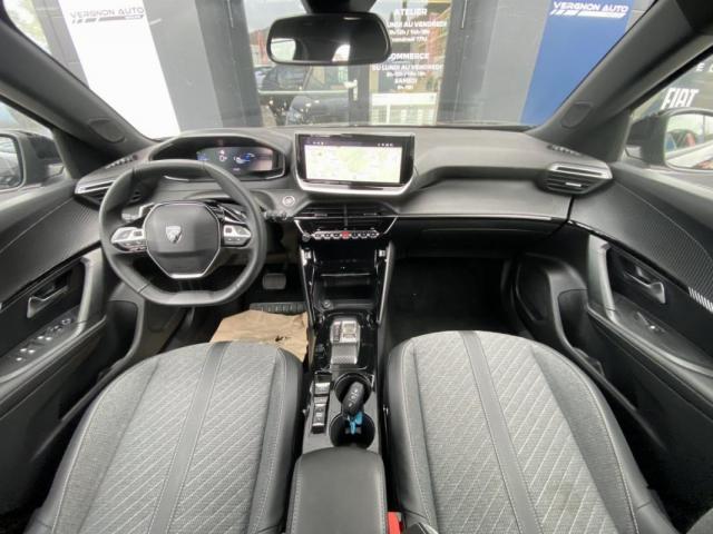 Peugeot 2008 image 9
