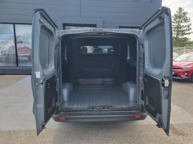 Renault Trafic image 1