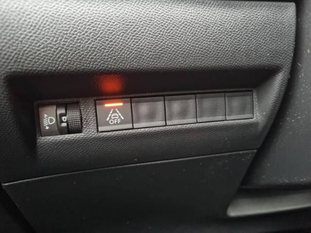 Peugeot 2008 image 1