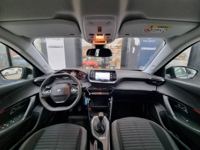 Peugeot 2008 image 4