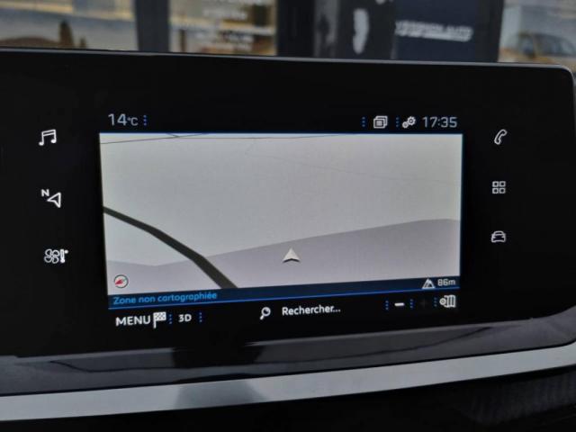Peugeot 2008 image 8