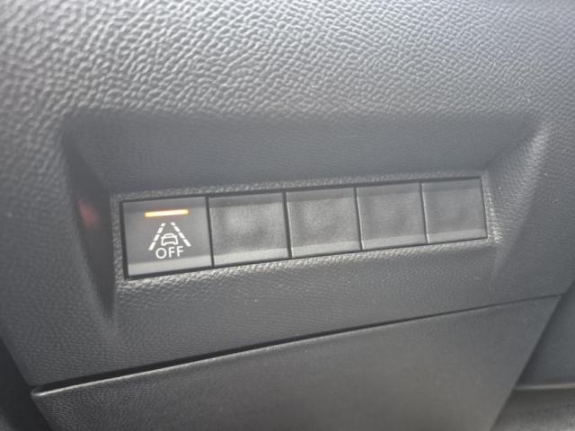 Peugeot 208 image 2