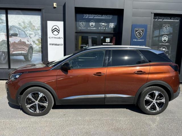 Peugeot 3008 image 2