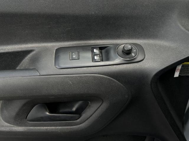 Peugeot Partner image 3