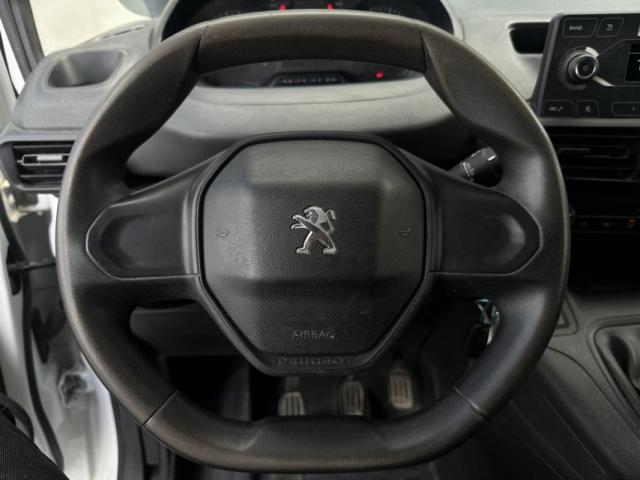Peugeot Partner image 8