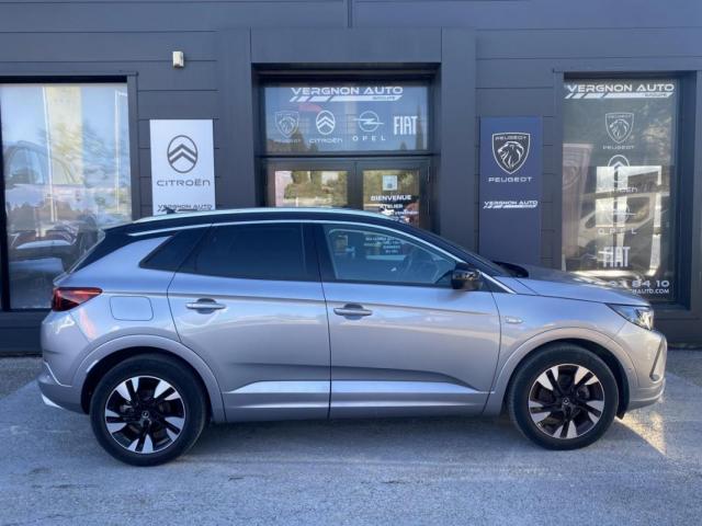 Opel Grandland image 1