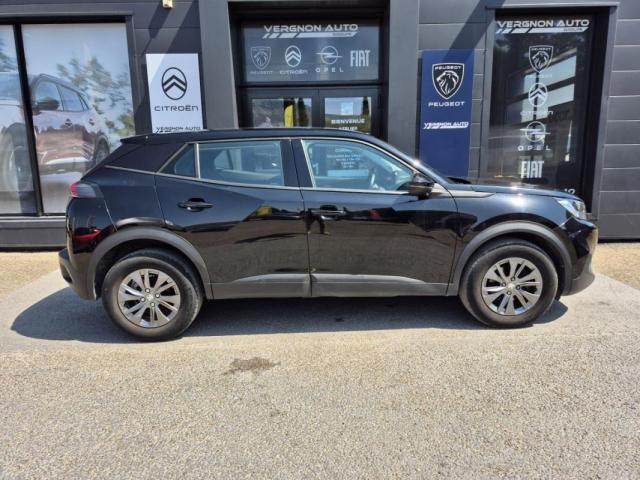 Peugeot 2008 image 3