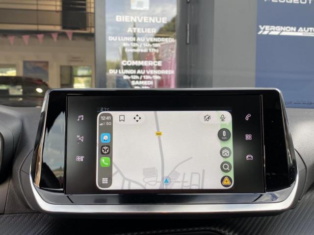 Peugeot 2008 image 8