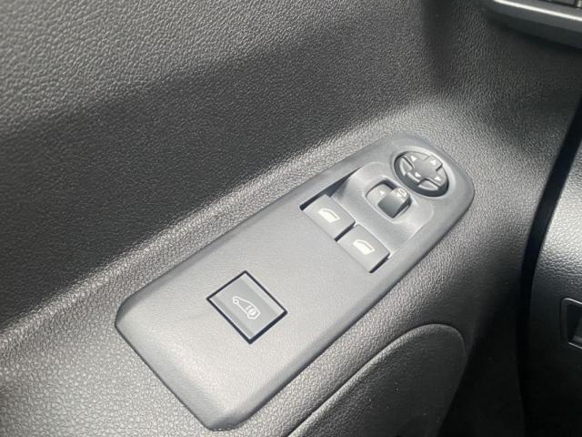 Peugeot Partner image 8
