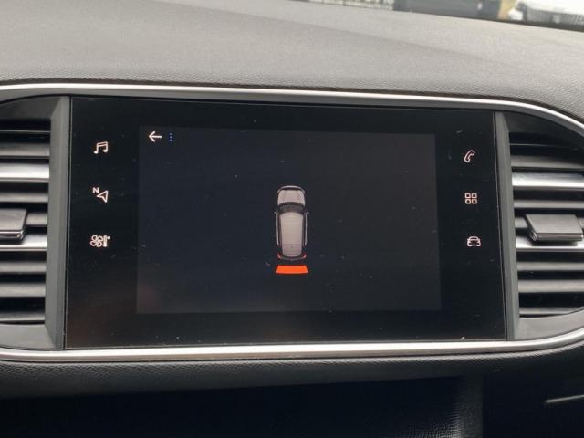 Peugeot 308 image 2
