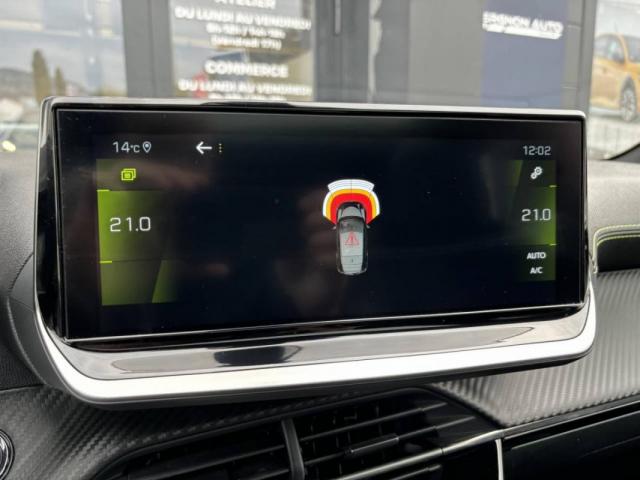 Peugeot 208 image 3