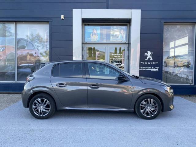Peugeot 208 image 6