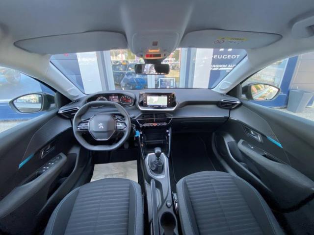 Peugeot 208 image 4
