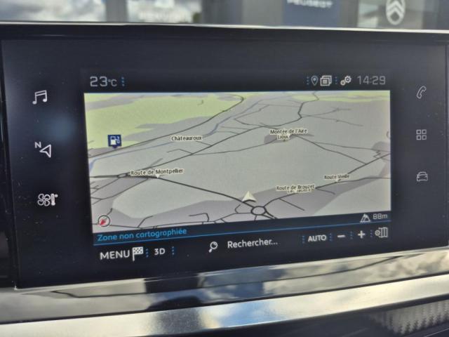 Peugeot 2008 image 9