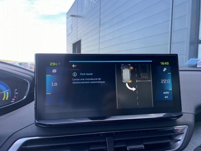 Peugeot 3008 image 3