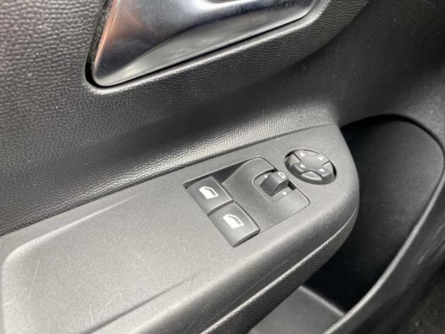 Opel Corsa image 8