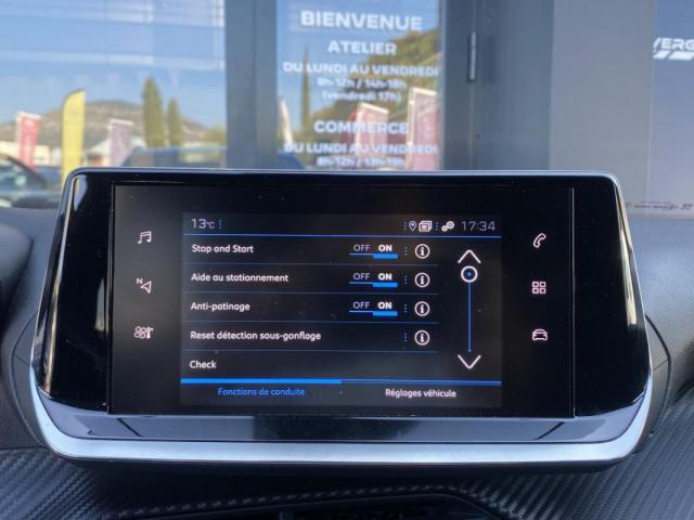 Peugeot 2008 image 5