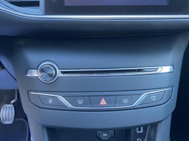 Peugeot 308 image 6