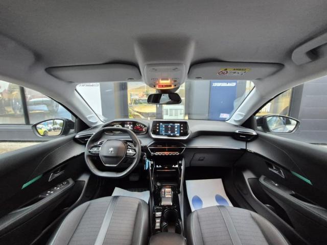 Peugeot 208 image 5