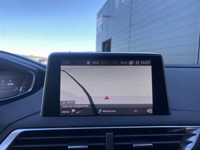 Peugeot 3008 image 3