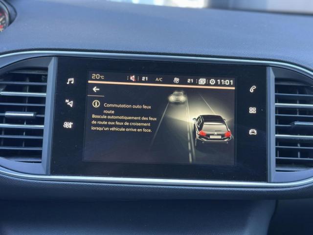 Peugeot 308 image 1